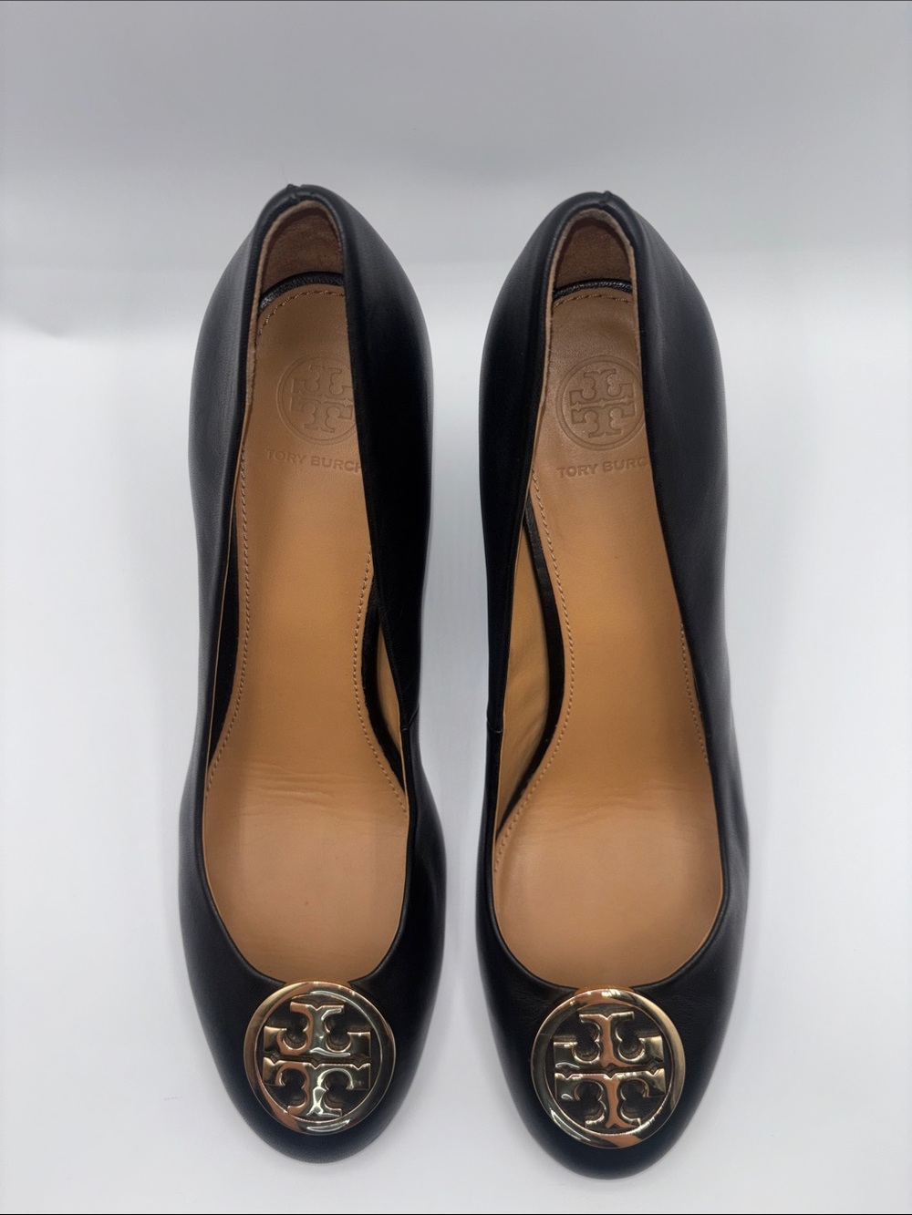 Tory Burch Black Leather Wedges with Gold Logo Medallion - Picture 2 of 12